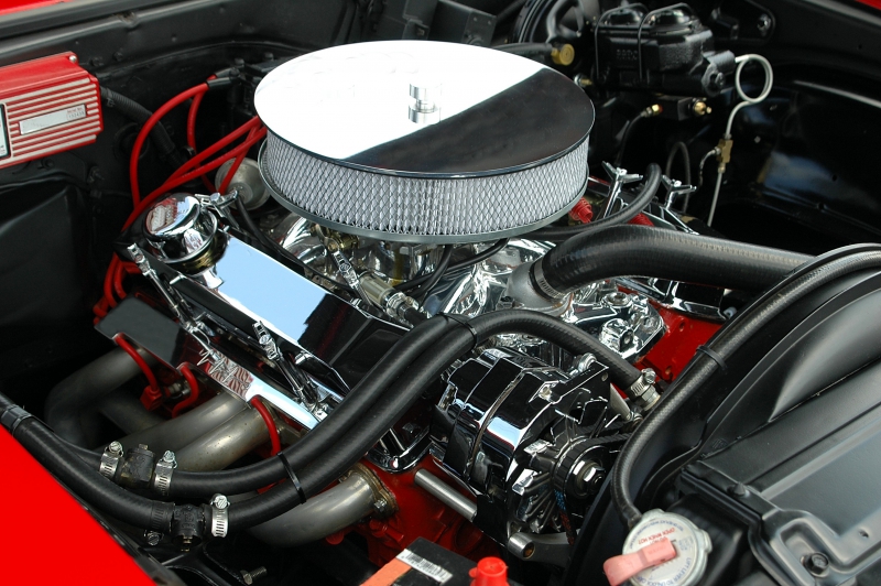 garagiste-CASTAGNIERS-min_car-engine-1548434